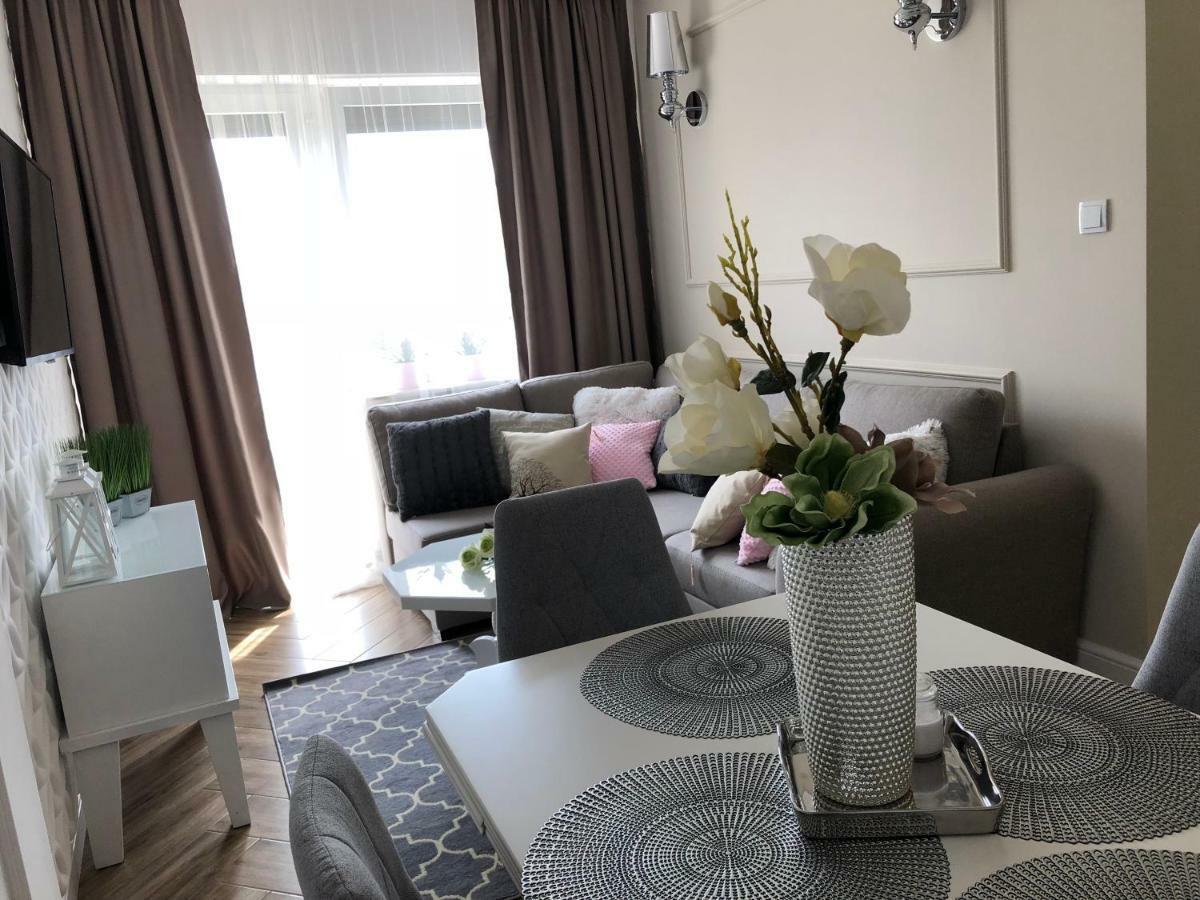 קילצה Family & Business Elegant Apartments Ul Warszawska - 2 Bedroom, Balcony, Parking מראה חיצוני תמונה